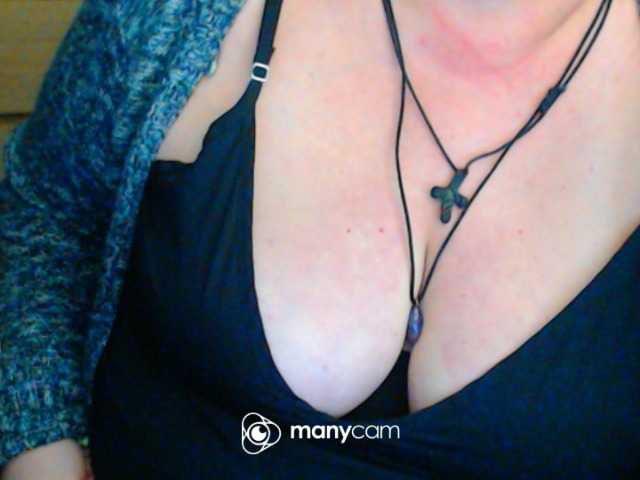 mayalove4u from BongaCams