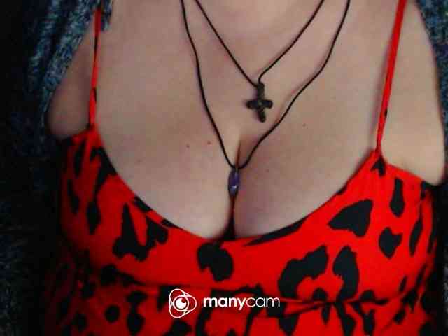 mayalove4u Live Webcam on BongaCams