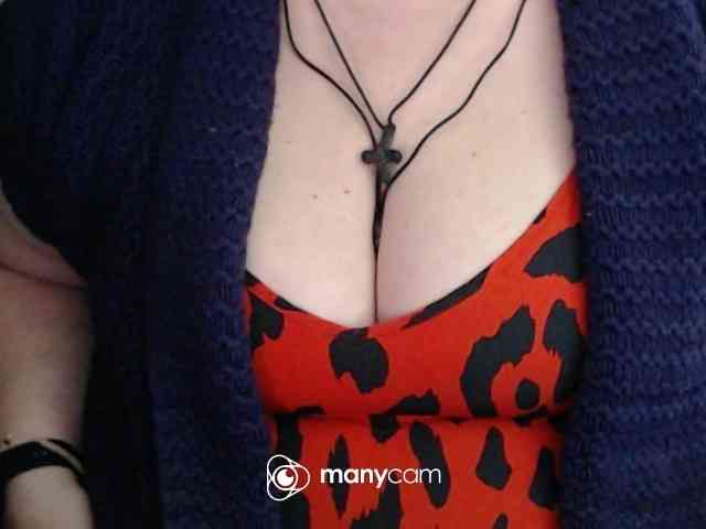 mayalove4u Live Webcam on BongaCams