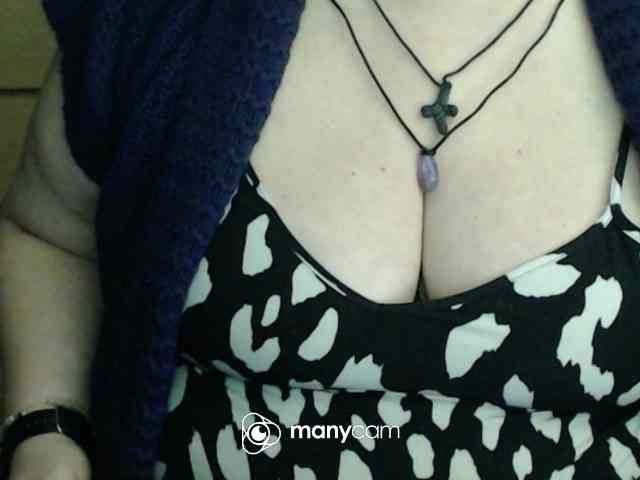 mayalove4u Live Webcam on BongaCams