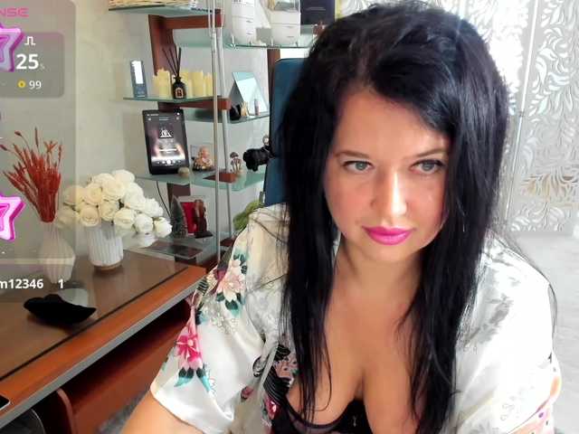 LoveCatsuit's BongaCams show and profile