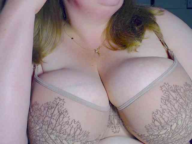 Yuliskax webcam
