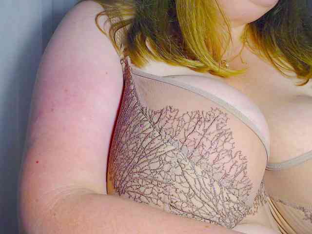 online webcam camera Yuliska1