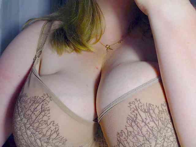 Yuliskax webcam