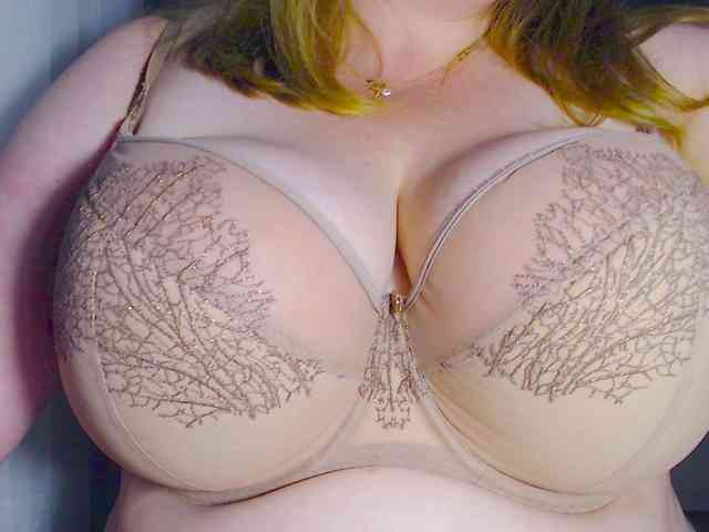 Yuliskax webcam