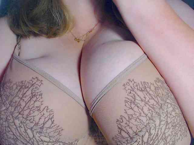 Yuliskax webcam