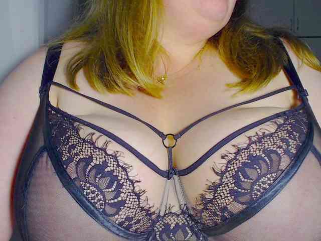 Yuliskax webcam