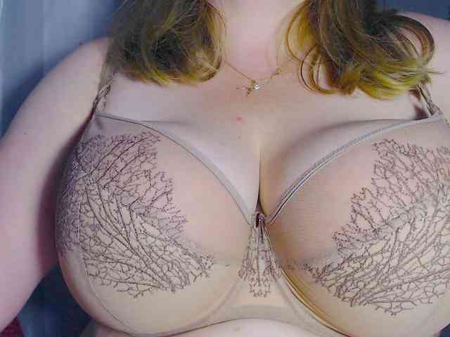 Yuliskax webcam