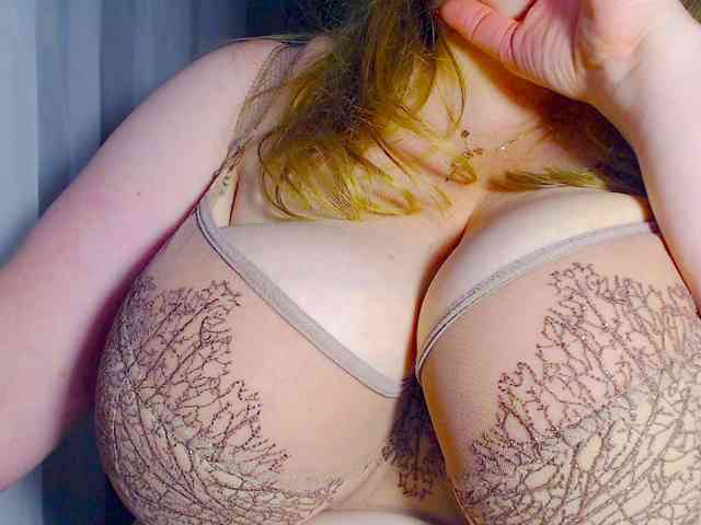 Yuliskax webcam
