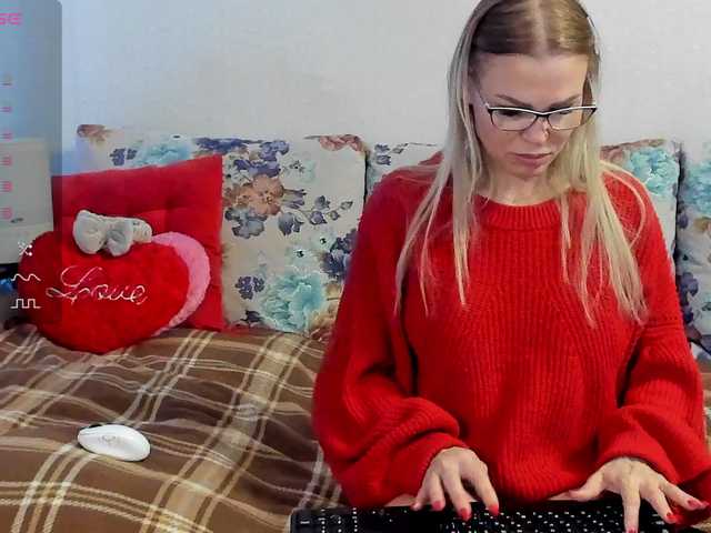 Lisa1225's BongaCams show and profile