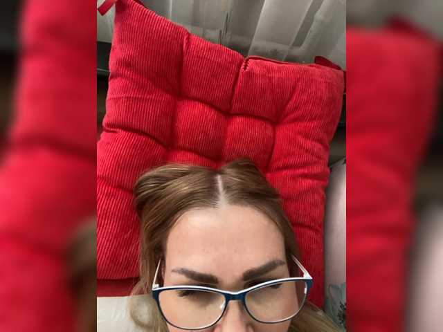 Lisa1225's BongaCams show and profile