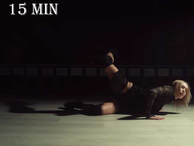 Lisa1225's BongaCams show and profile