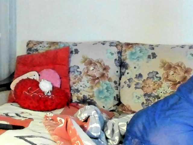 Lisa1225's BongaCams show and profile