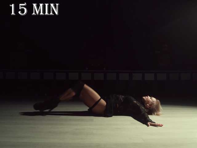 Lisa1225's BongaCams show and profile