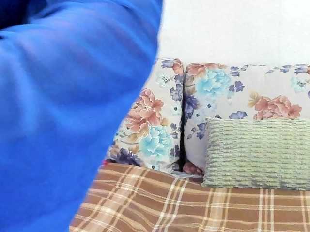 Lisa1225's BongaCams show and profile