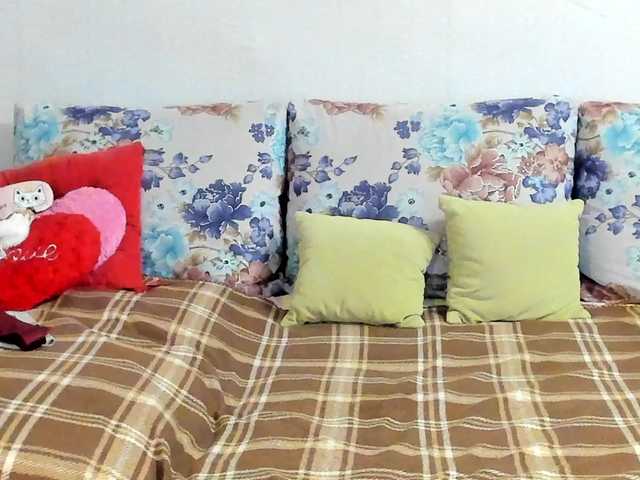 Lisa1225's BongaCams show and profile