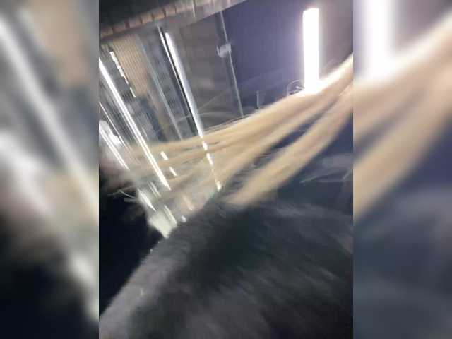 Lisa1225's BongaCams show and profile