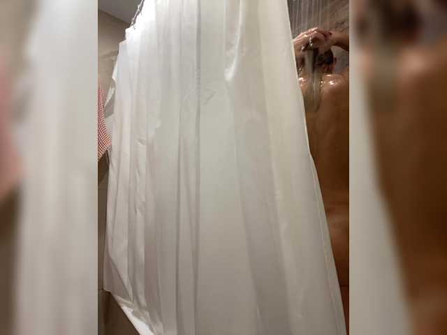 Lisa1225's BongaCams profile