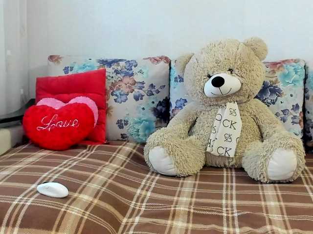 Lisa1225 from BongaCams is Freechat