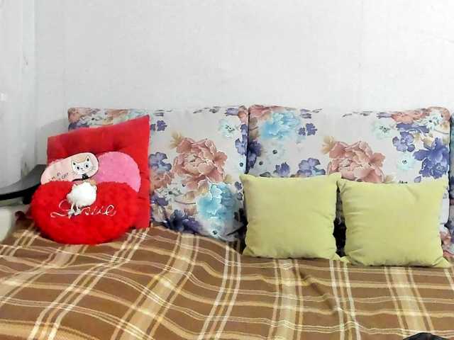 Lisa1225's BongaCams show and profile