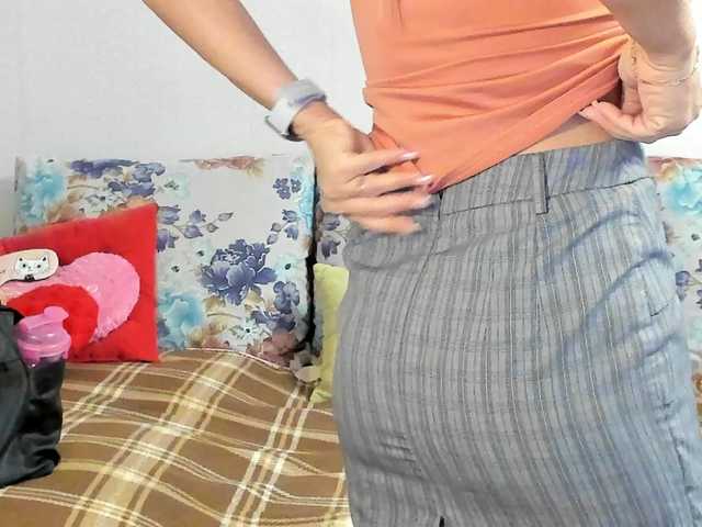 Lisa1225's BongaCams show and profile