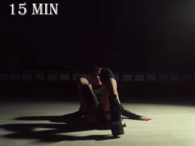 Lisa1225's BongaCams show and profile