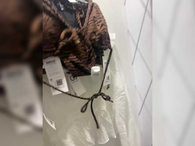 Lisa1225's BongaCams profile