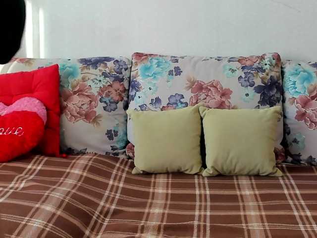 Lisa1225's BongaCams show and profile