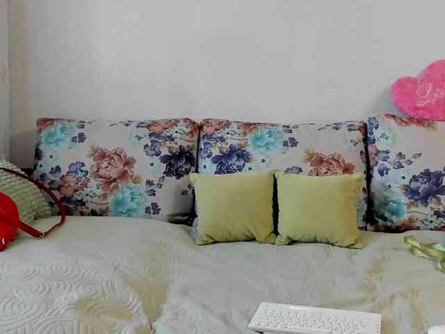 Lisa1225 webcam