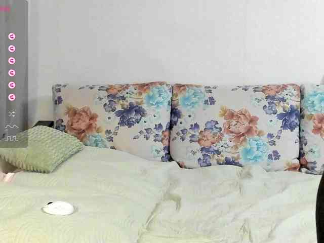 Lisa1225 webcam