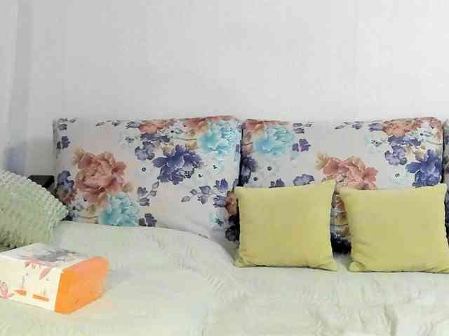 Lisa1225 webcam