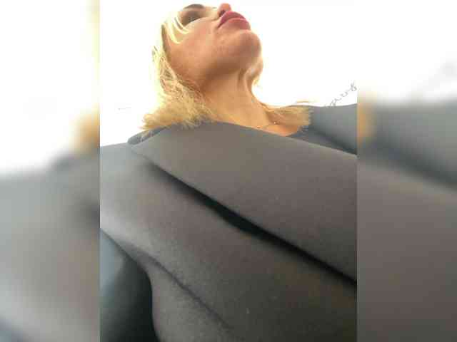 Lisa1225 webcam