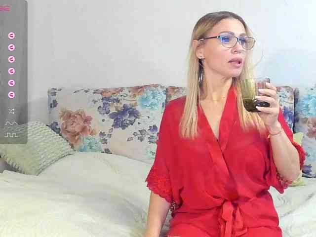 Lisa1225 webcam