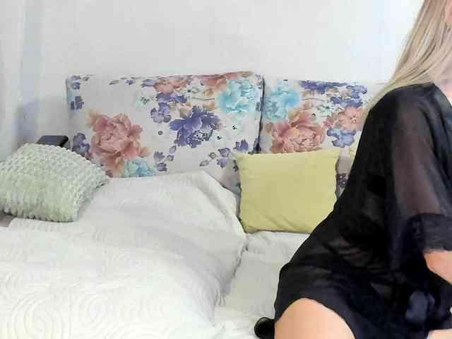Lisa1225 webcam