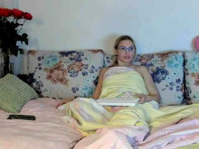 Lisa1225 webcam