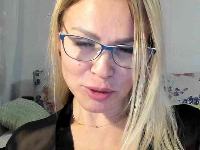 Lisa1225 webcam