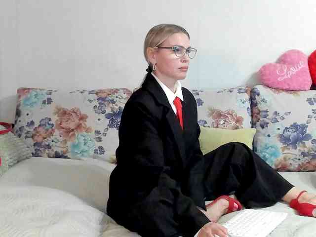 Lisa1225 webcam