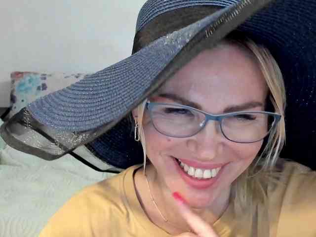 Lisa1225 webcam