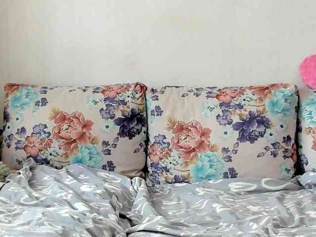 Lisa1225 webcam
