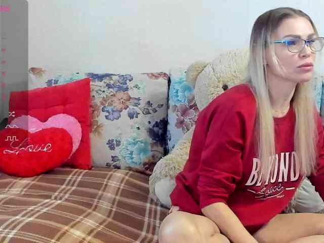 Lisa1225 webcam