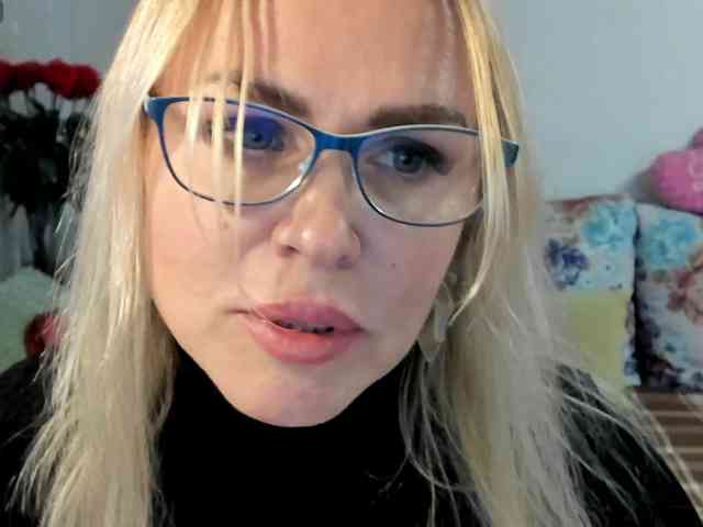 Lisa1225 webcam