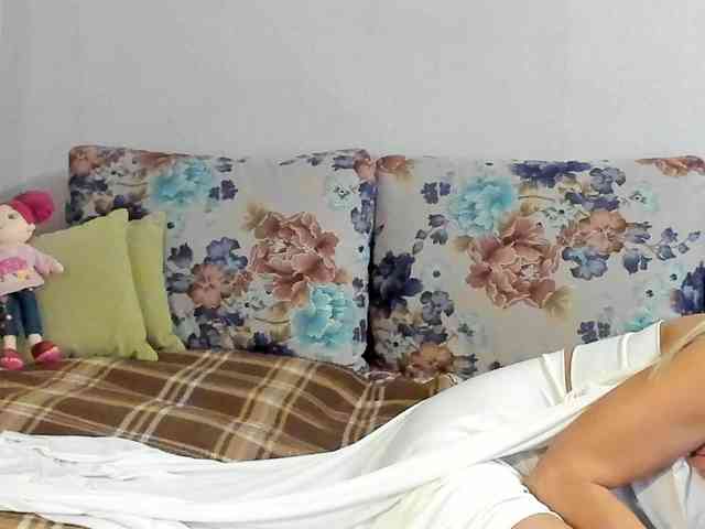 Lisa1225 webcam