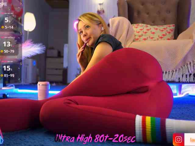 CassieKriss8537 webcam