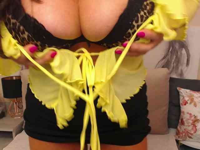 striptease live SophieKiss