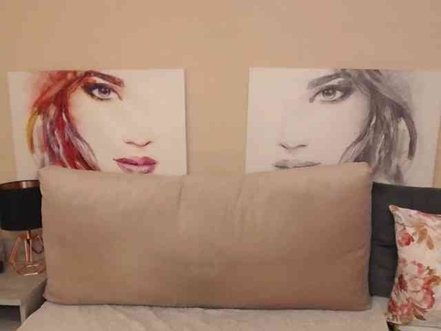 SophieKiss webcam