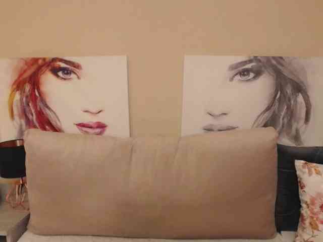 SophieKiss webcam