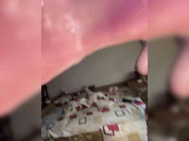 Vikki_Fox webcam