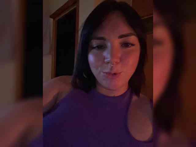 Vikki_Fox webcam