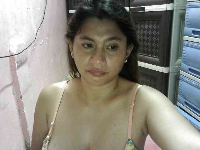 peenastyfame webcam