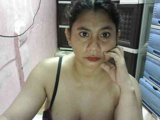 peenastyfame webcam